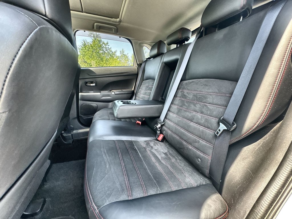 2019 Mitsubishi RVR Roof | Cam | USB in Saint John, New Brunswick - 33 - w1024h768px