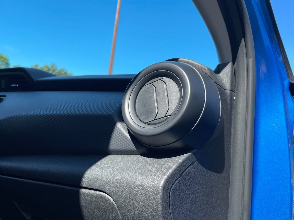 2023 Nissan Kicks S | Cam | USB | Bluetooth | Warranty till 2028 in Saint John, New Brunswick - 35 - w1024h768px
