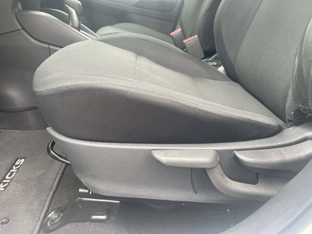 2024 Nissan Kicks in Antigonish, Nova Scotia - 9 - w1024h768px