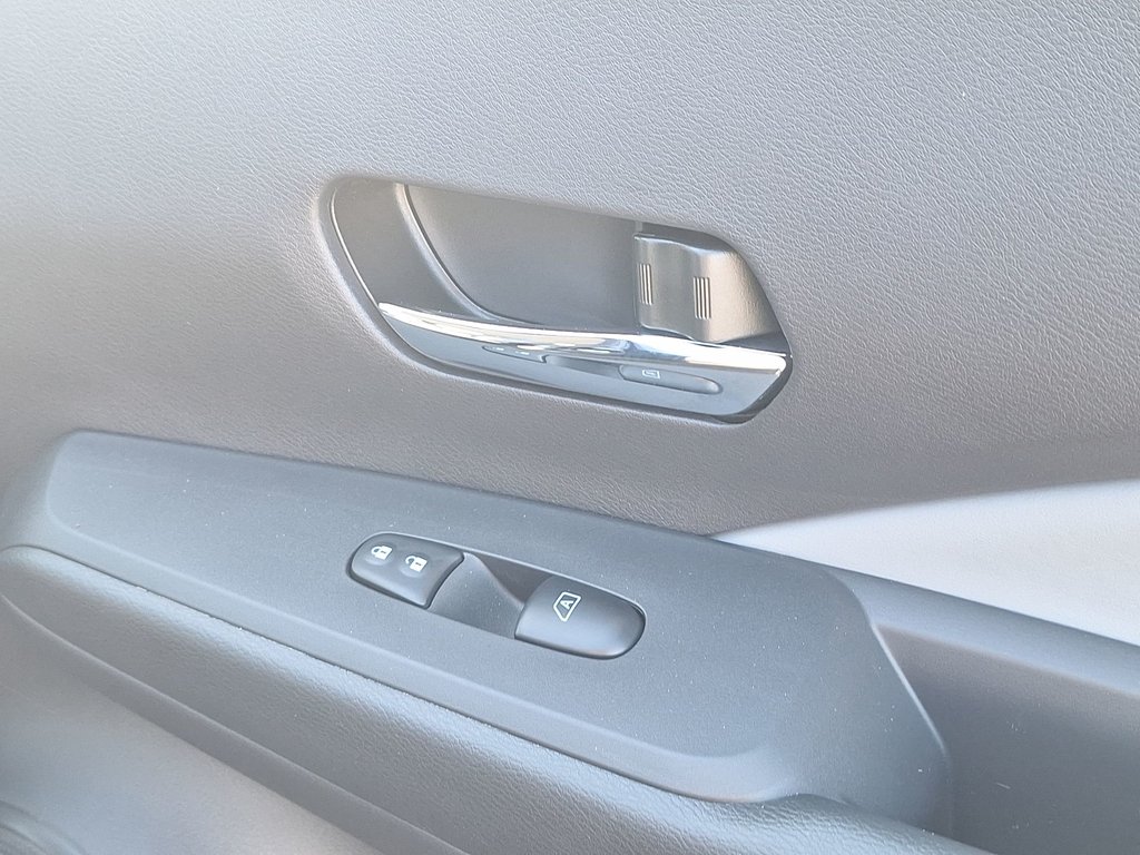 2024 Nissan Kicks SR | Cam | USB | Warranty to 2029 in Saint John, New Brunswick - 46 - w1024h768px