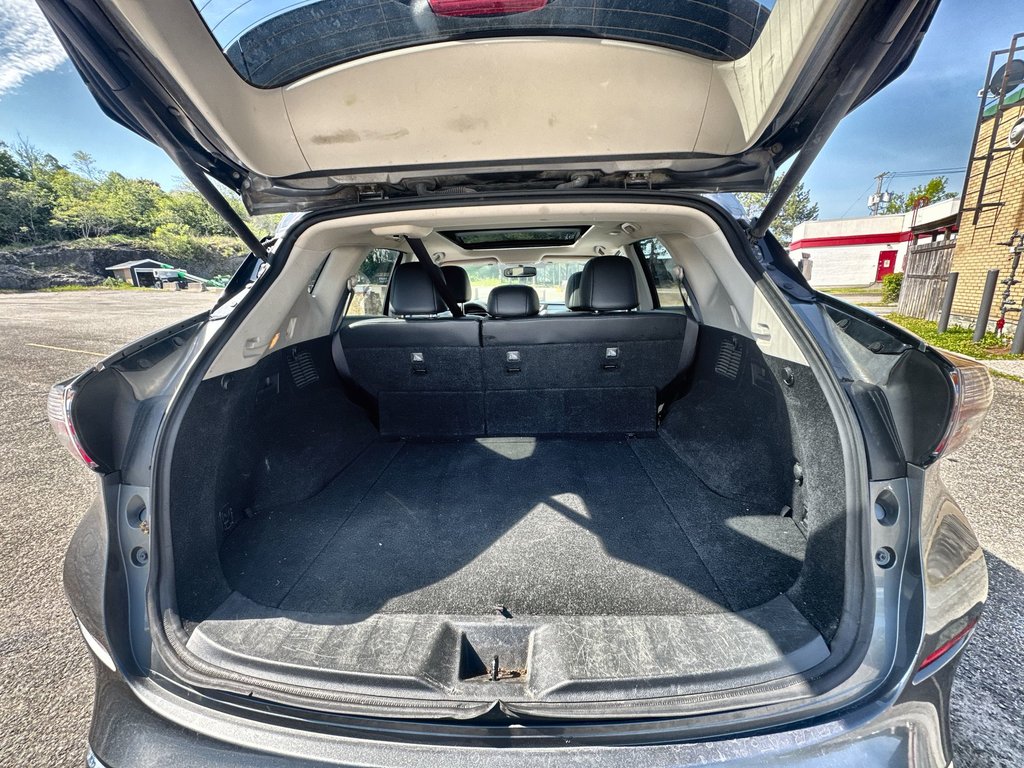 2017 Nissan MURANO SL | Roof | Cam | USB in Saint John, New Brunswick - 36 - w1024h768px