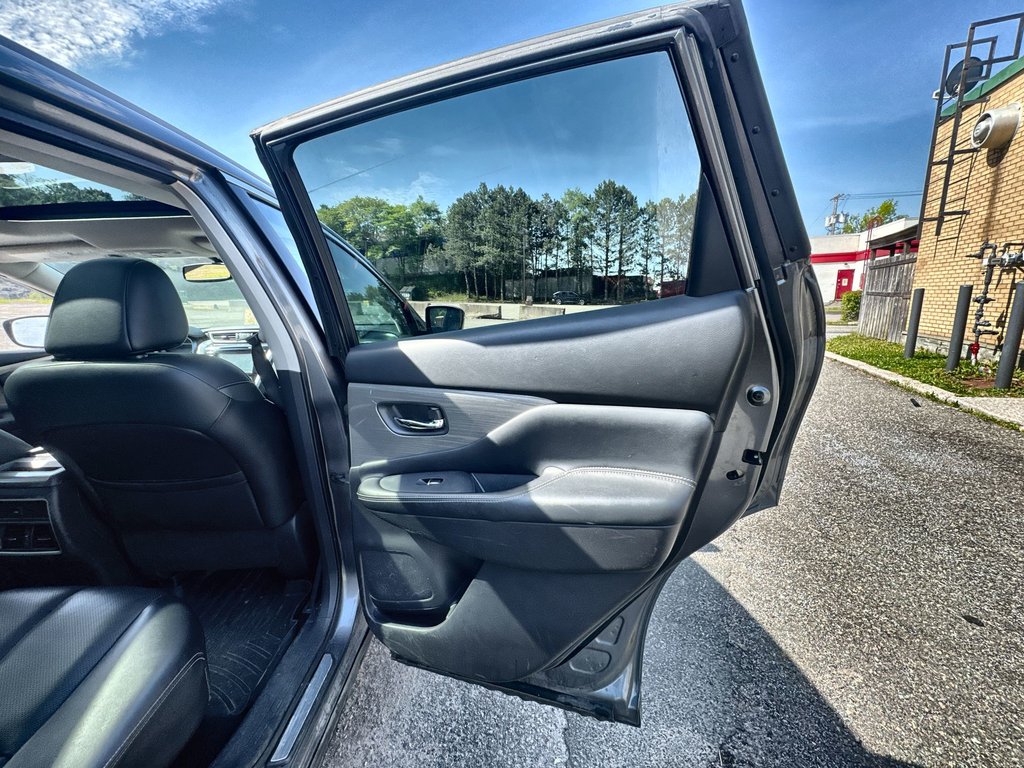 2017 Nissan MURANO SL | Roof | Cam | USB in Saint John, New Brunswick - 41 - w1024h768px