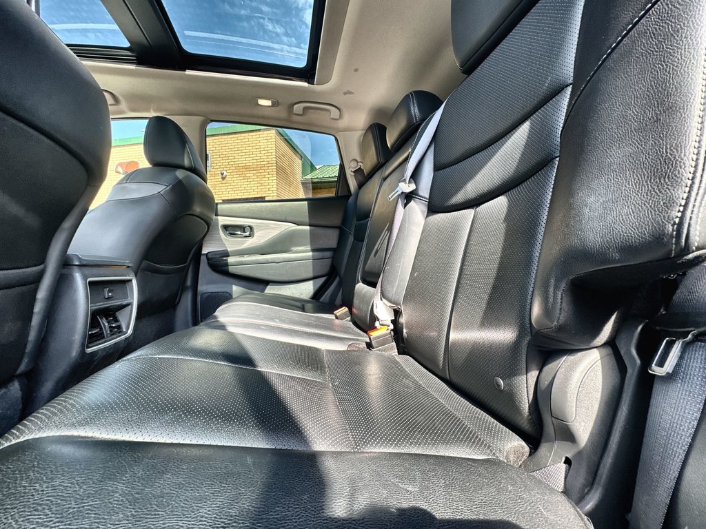 2017 Nissan MURANO SL | Roof | Cam | USB in Saint John, New Brunswick - 34 - w1024h768px