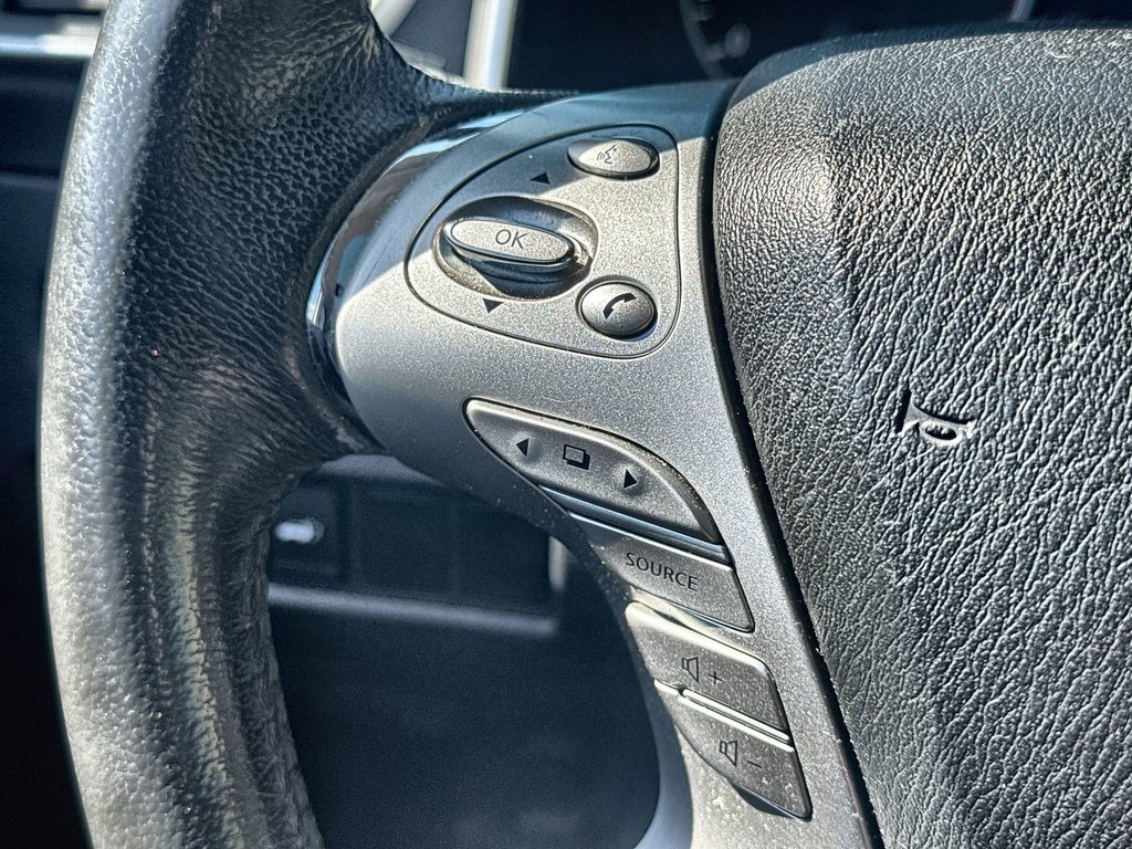 2017 Nissan MURANO SL | Roof | Cam | USB in Saint John, New Brunswick - 20 - w1024h768px
