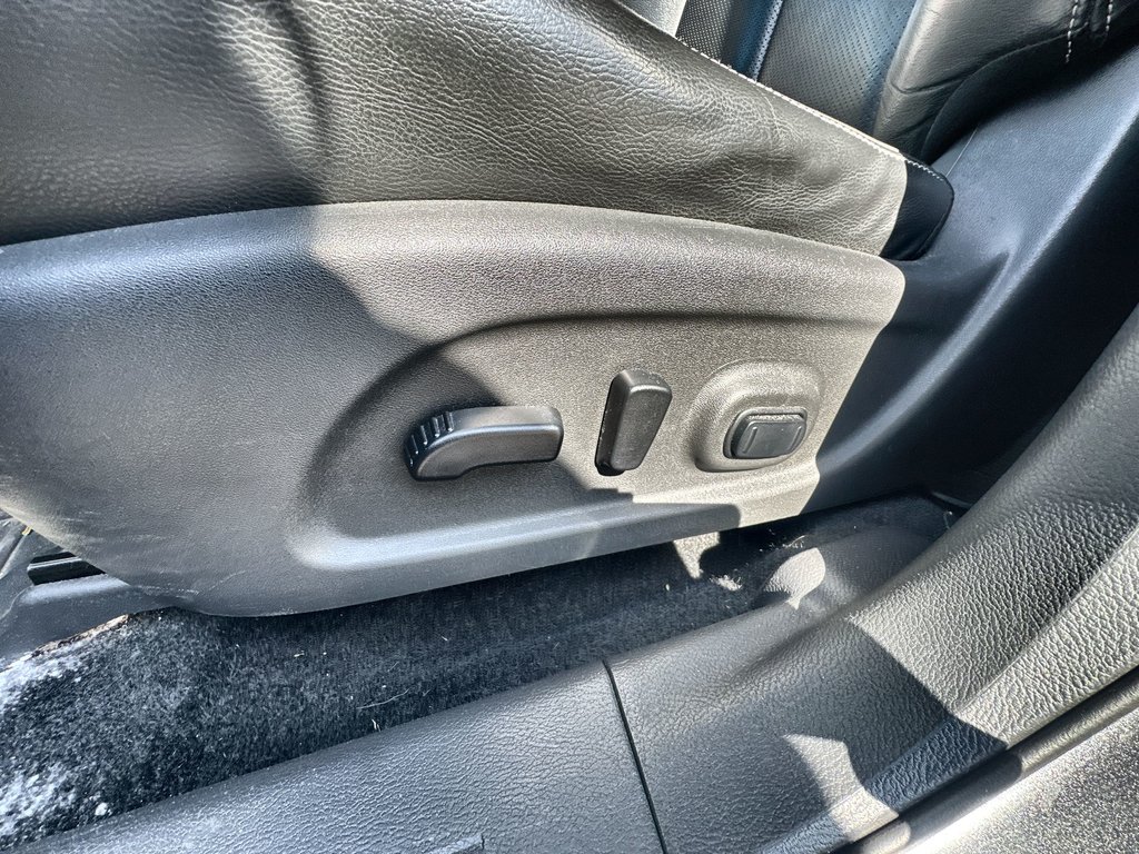 2017 Nissan MURANO SL | Roof | Cam | USB in Saint John, New Brunswick - 14 - w1024h768px