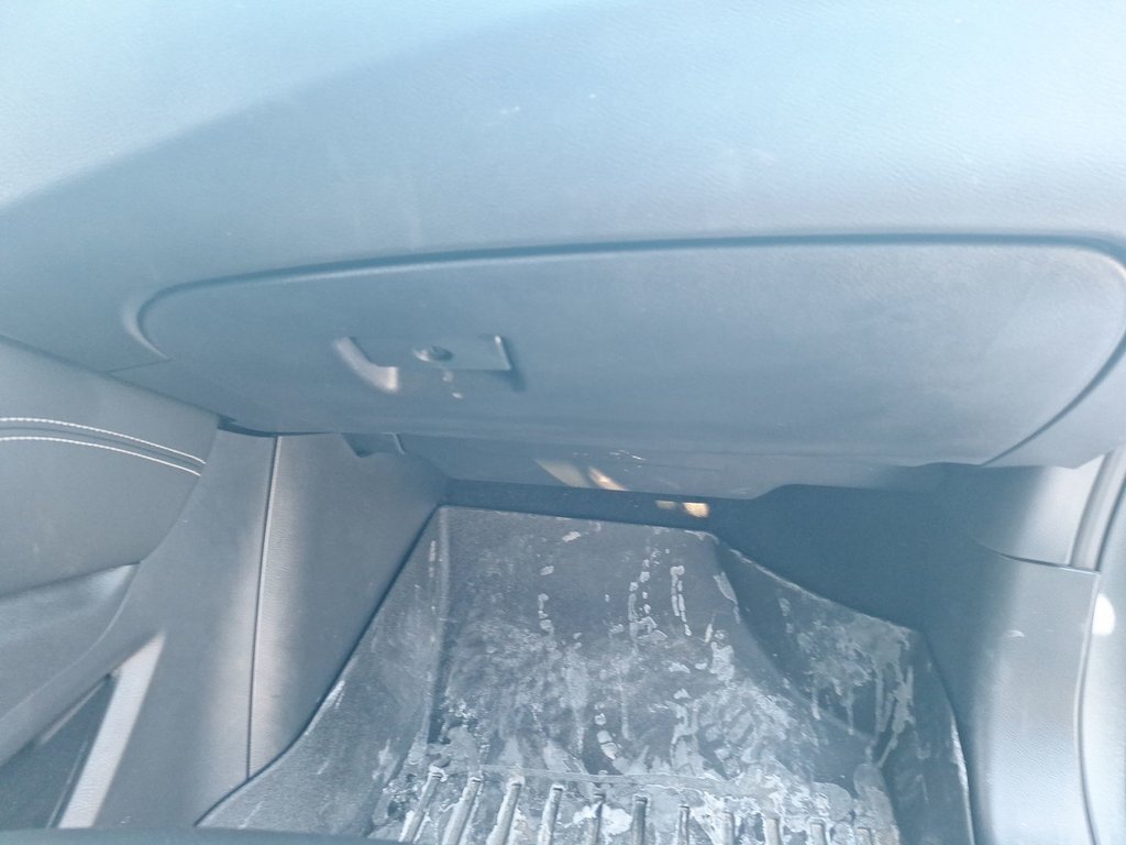 2022 Nissan MURANO SV | Roof | Cam | USB Warranty to 2027 in Saint John, New Brunswick - 44 - w1024h768px