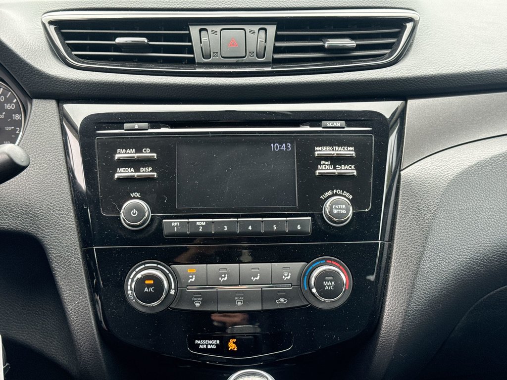 2018 Nissan Qashqai S AWD | Cam | HTdSeat | USB in Saint John, New Brunswick - 25 - w1024h768px