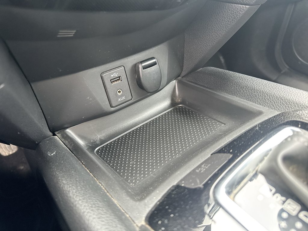 2018 Nissan Qashqai S AWD | Cam | HTdSeat | USB in Saint John, New Brunswick - 28 - w1024h768px
