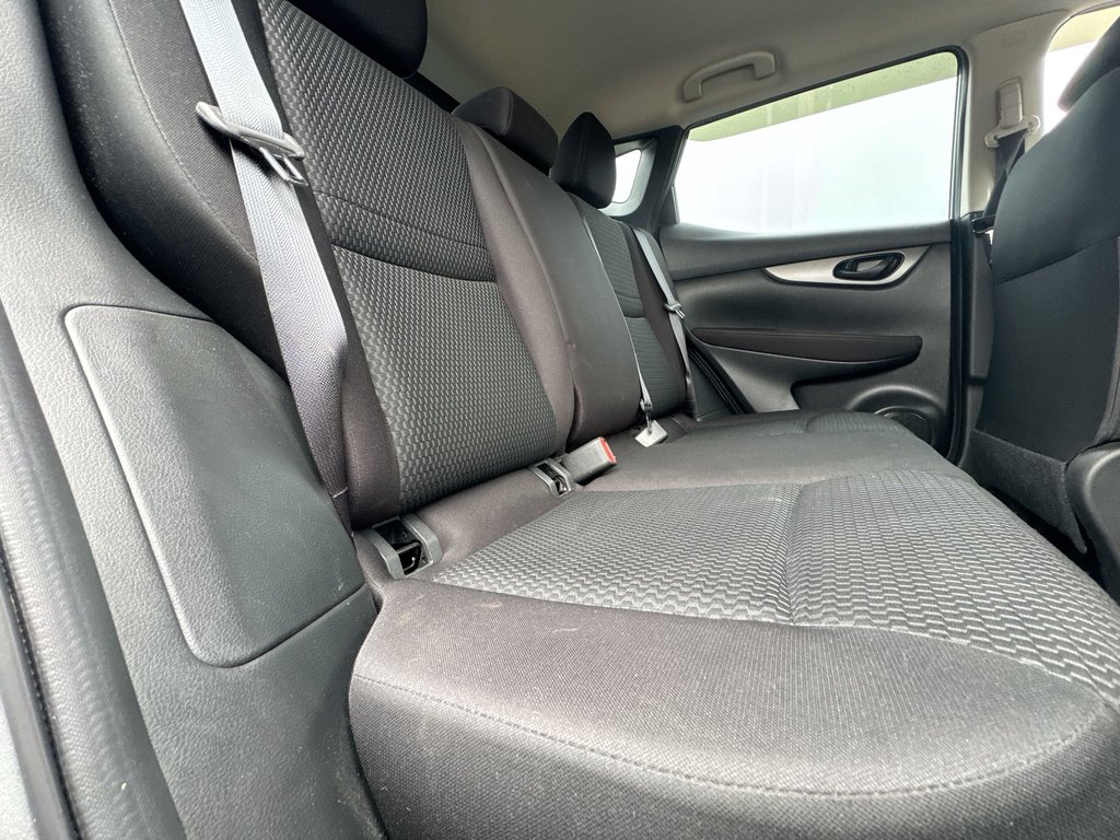 2018 Nissan Qashqai S AWD | Cam | HTdSeat | USB in Saint John, New Brunswick - 40 - w1024h768px
