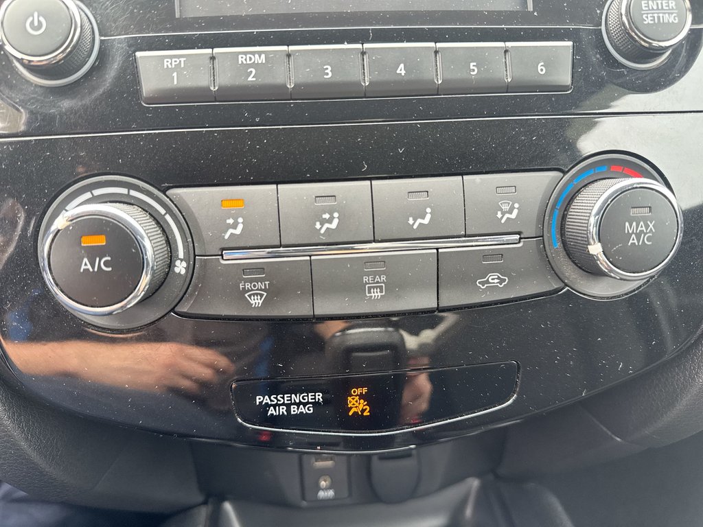 2018 Nissan Qashqai S AWD | Cam | HTdSeat | USB in Saint John, New Brunswick - 27 - w1024h768px