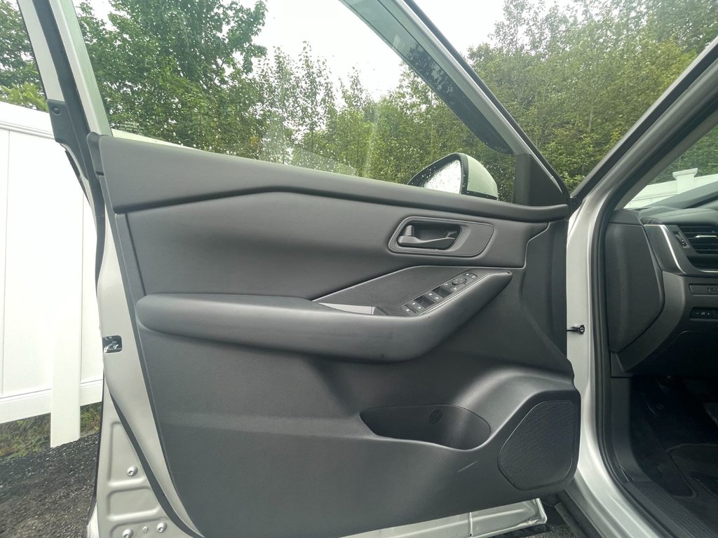 2025 Nissan Rogue S | Cam | USB | Htd Wheel | Warranty till 2030 in Saint John, New Brunswick - 13 - w1024h768px