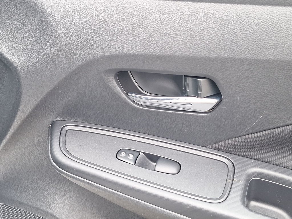 2021 Nissan Versa in Antigonish, Nova Scotia - 46 - w1024h768px