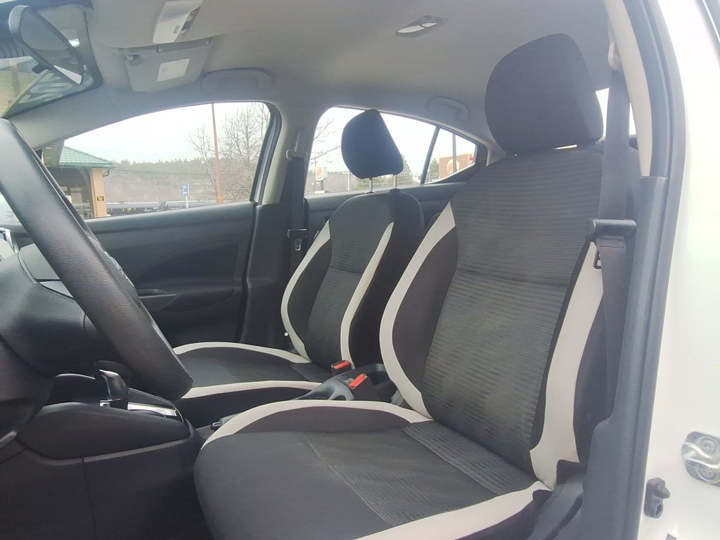 2021 Nissan Versa in Antigonish, Nova Scotia - 11 - w1024h768px