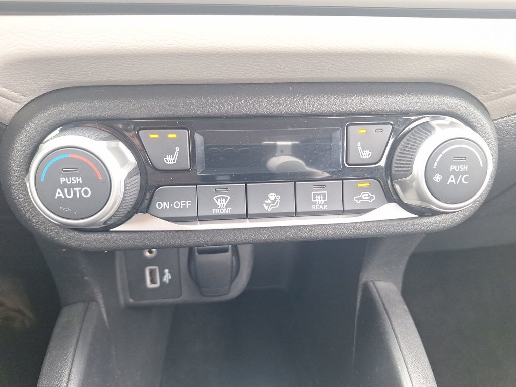 2021 Nissan Versa in Antigonish, Nova Scotia - 27 - w1024h768px
