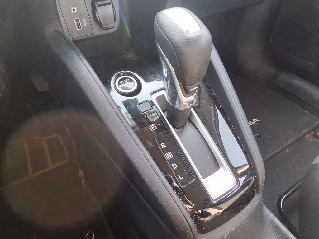 2021 Nissan Versa SV | Cam| USB Warranty to 2026 in Saint John, New Brunswick - 29 - w1024h768px