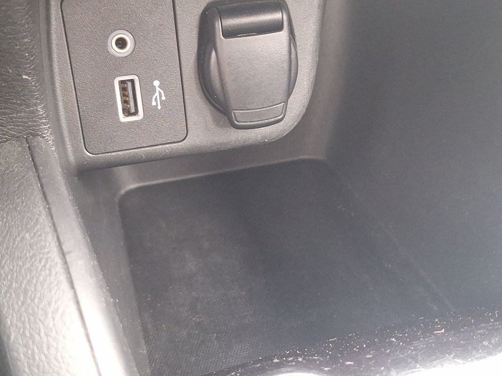 2021 Nissan Versa in Antigonish, Nova Scotia - 28 - w1024h768px