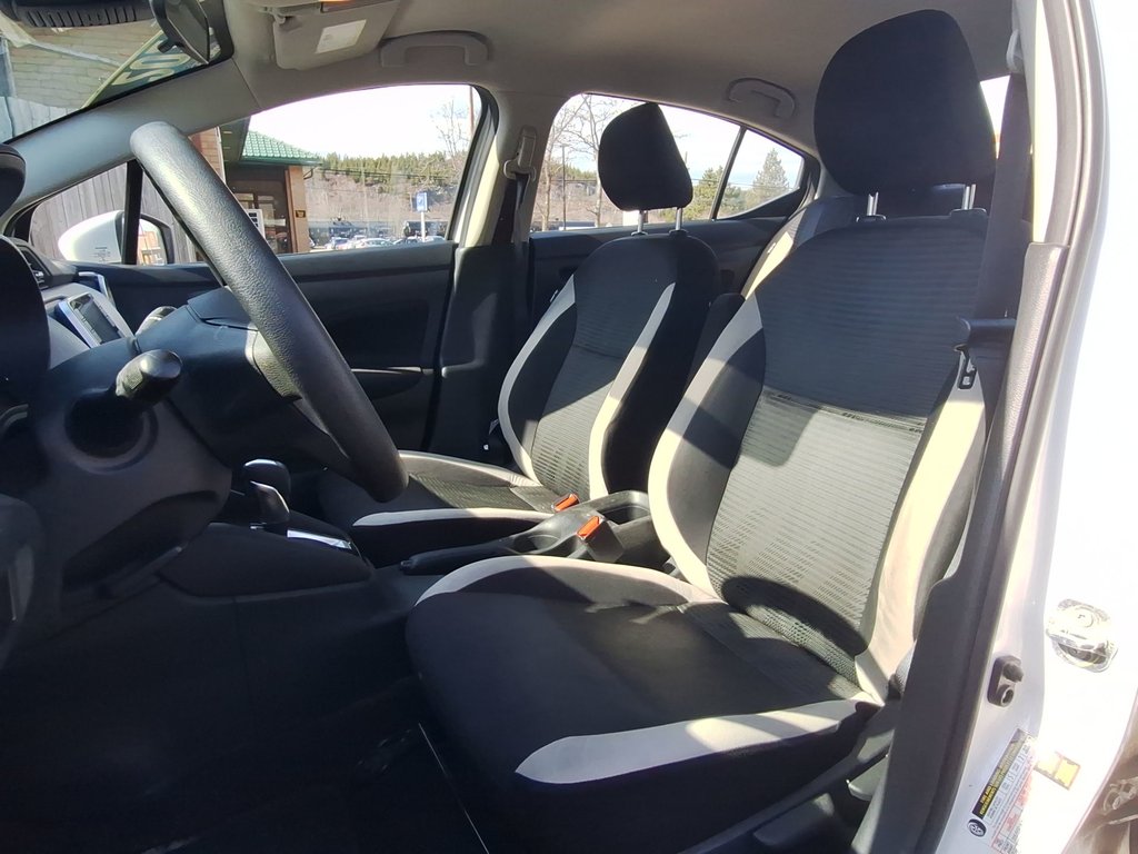 2021 Nissan Versa SV | Cam| USB Warranty to 2026 in Saint John, New Brunswick - 11 - w1024h768px