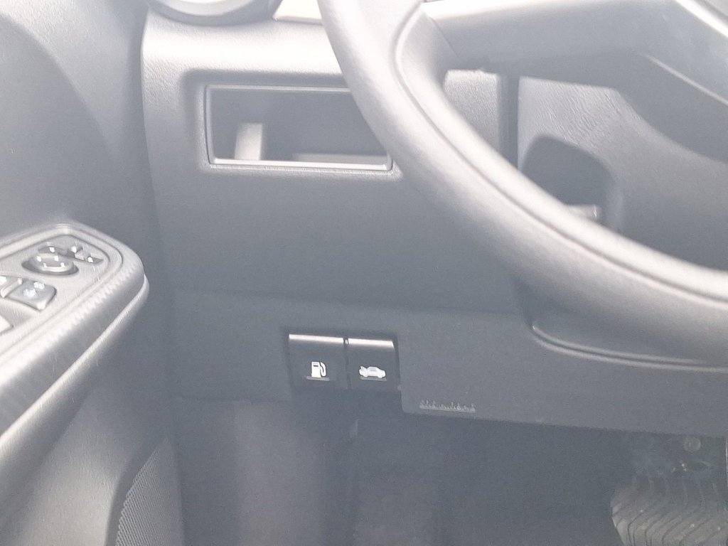 2021 Nissan Versa in Antigonish, Nova Scotia - 22 - w1024h768px