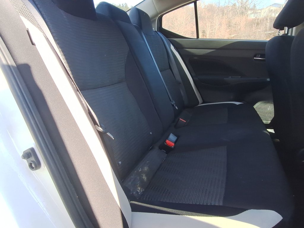 2021 Nissan Versa SV | Cam| USB Warranty to 2026 in Saint John, New Brunswick - 39 - w1024h768px