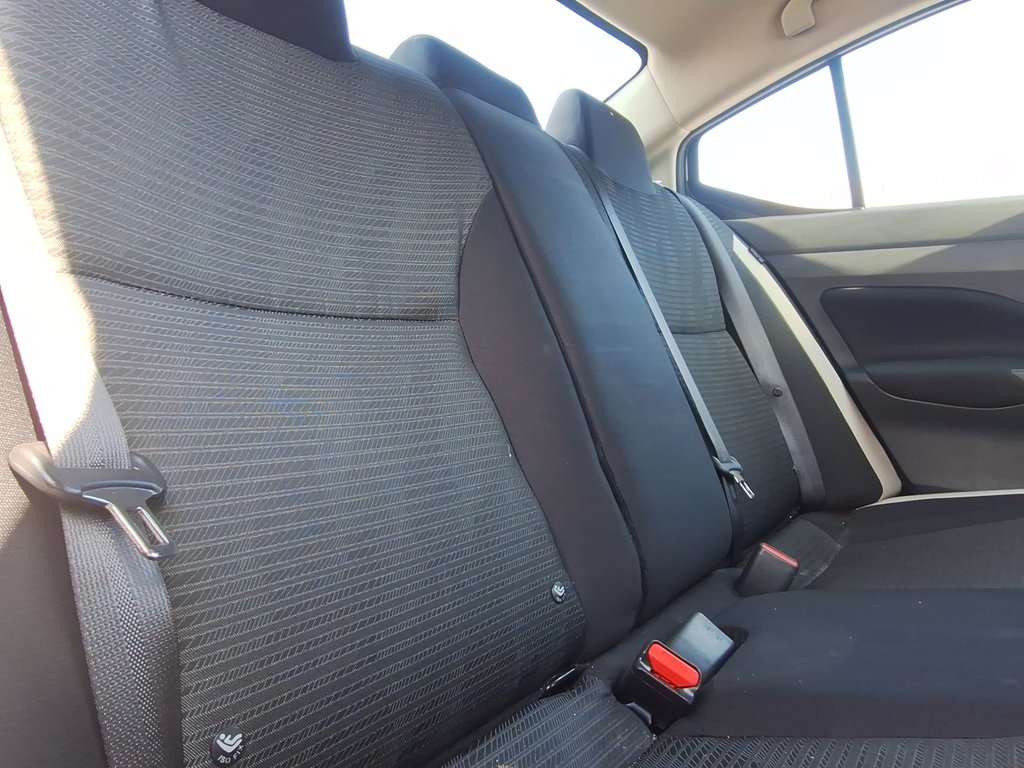 2021 Nissan Versa SV | Cam| USB Warranty to 2026 in Saint John, New Brunswick - 40 - w1024h768px