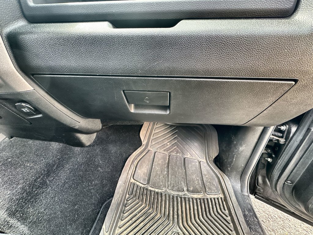 2019 Ram 1500 Classic in Antigonish, Nova Scotia - 44 - w1024h768px