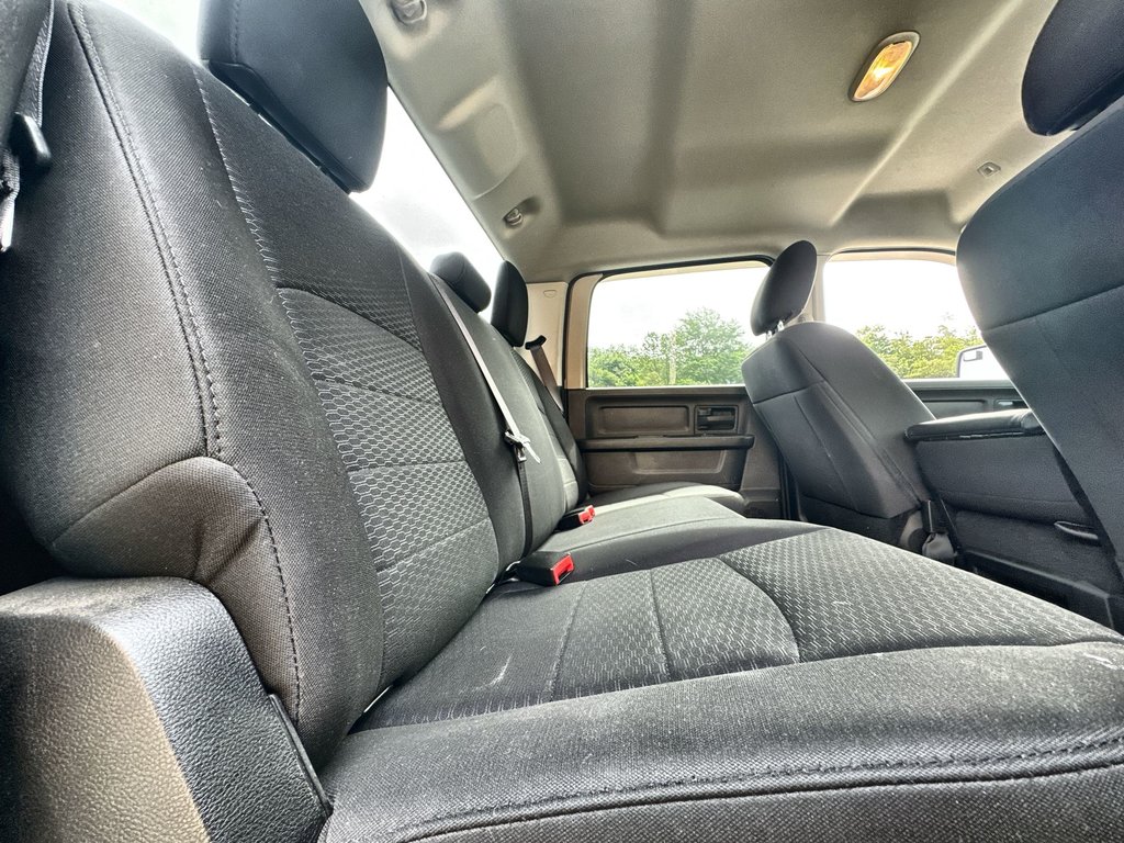2019 Ram 1500 Classic in Antigonish, Nova Scotia - 40 - w1024h768px