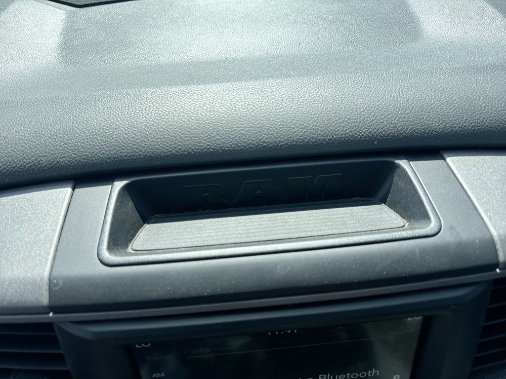 2020 Ram 1500 Classic Express | Cam | USB | Htd Wheel in Saint John, New Brunswick - 28 - w1024h768px