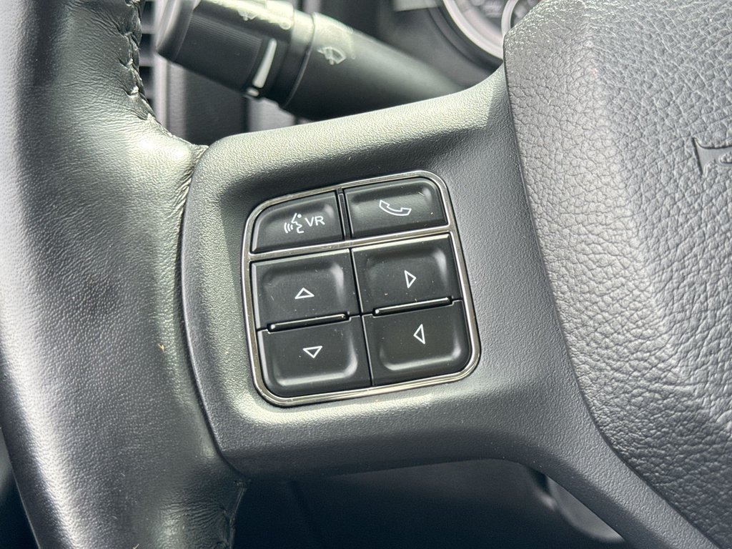 2020 Ram 1500 Classic in Antigonish, Nova Scotia - 20 - w1024h768px