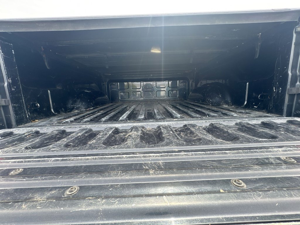 2020 Ram 1500 Classic in Antigonish, Nova Scotia - 37 - w1024h768px