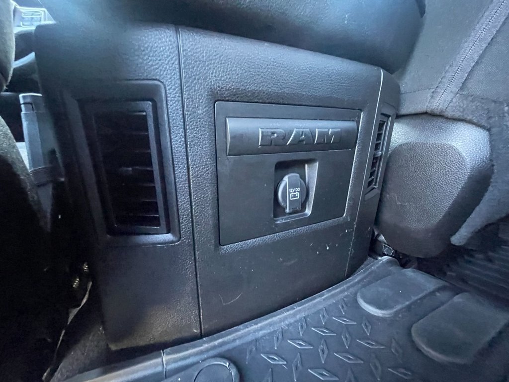 2022 Ram 1500 Classic in Antigonish, Nova Scotia - 41 - w1024h768px
