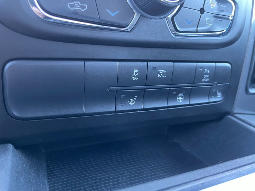 2022 Ram 1500 Classic in Antigonish, Nova Scotia - 25 - w1024h768px