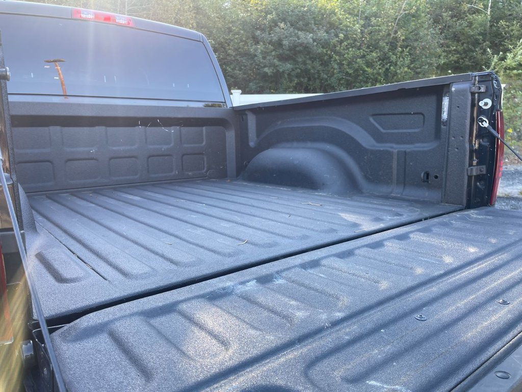 2022 Ram 1500 Classic in Antigonish, Nova Scotia - 42 - w1024h768px