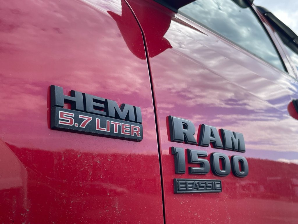 2022 Ram 1500 Classic Express | Cam | USB | RamBox| Warranty to 2027 in Saint John, New Brunswick - 42 - w1024h768px