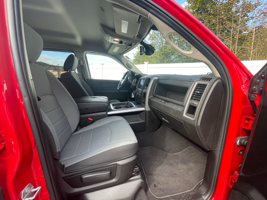 2022 Ram 1500 Classic Express | Cam | USB | RamBox| Warranty to 2027 in Saint John, New Brunswick - 38 - w1024h768px
