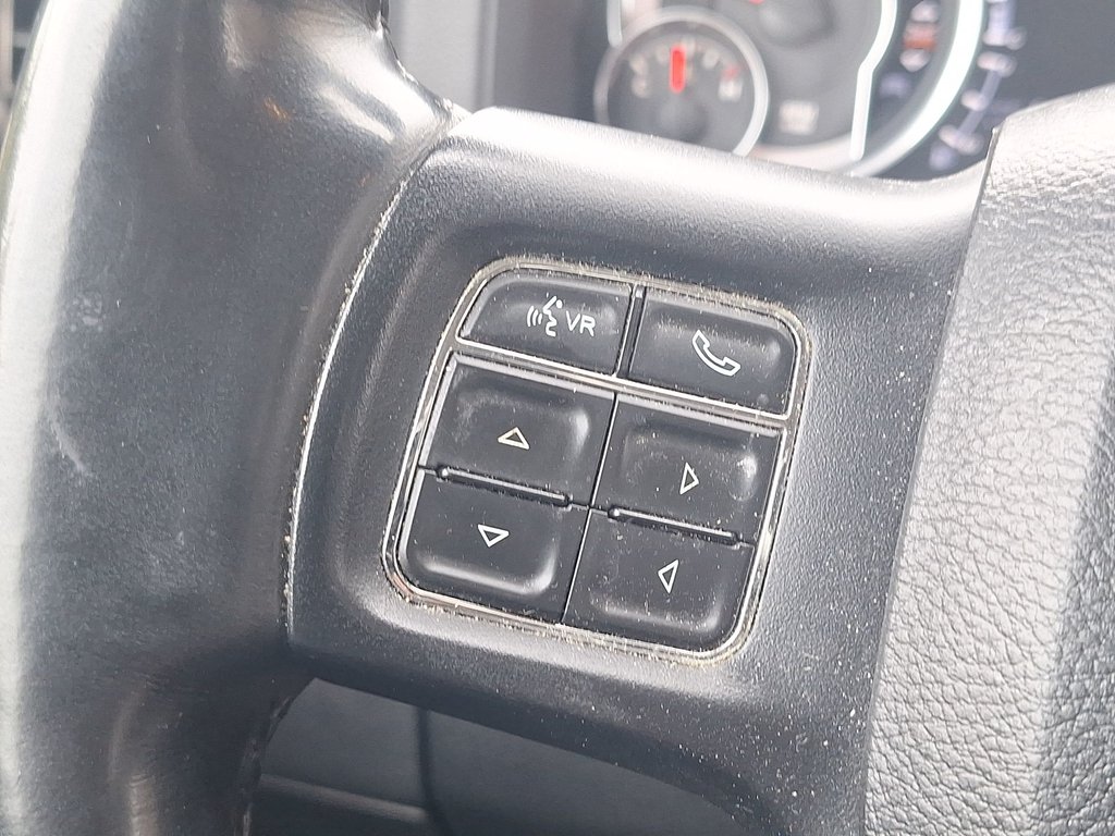 2016 Ram 1500 Sport | Roof | Cam | USB in Saint John, New Brunswick - 20 - w1024h768px