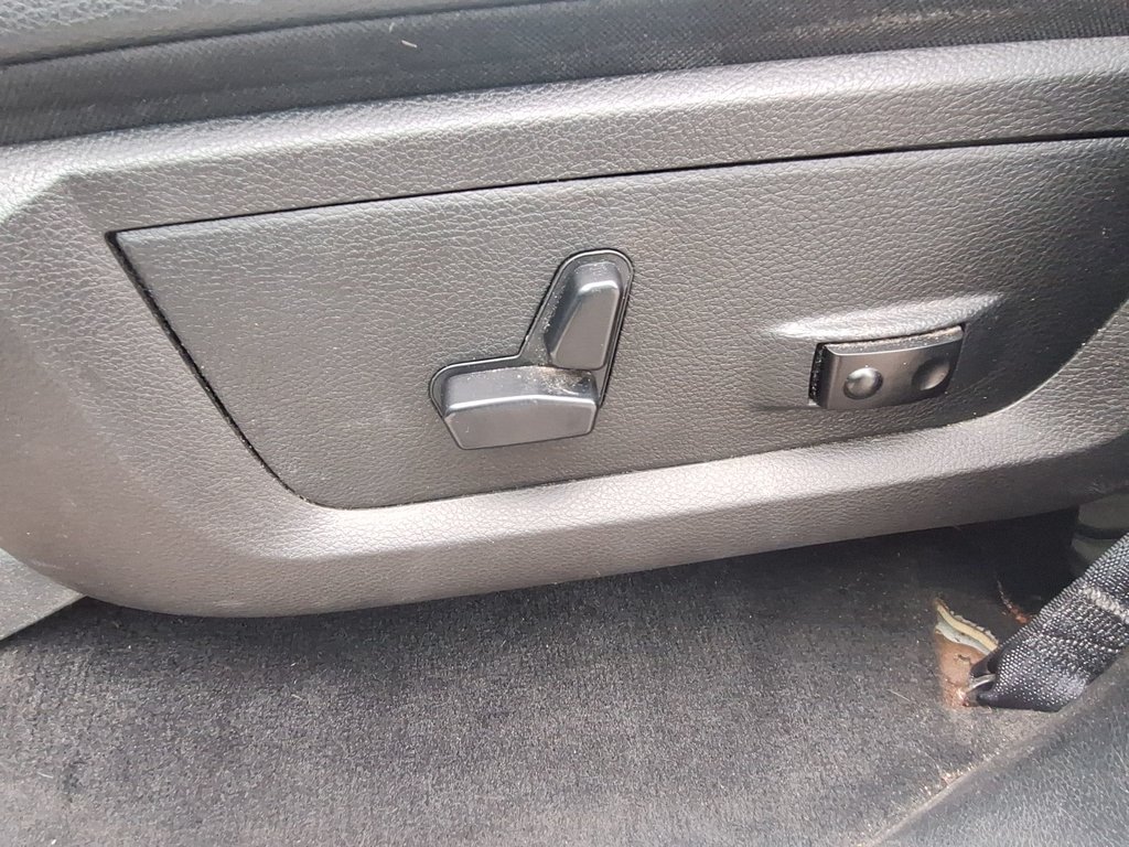 2016 Ram 1500 Sport | Roof | Cam | USB in Saint John, New Brunswick - 14 - w1024h768px