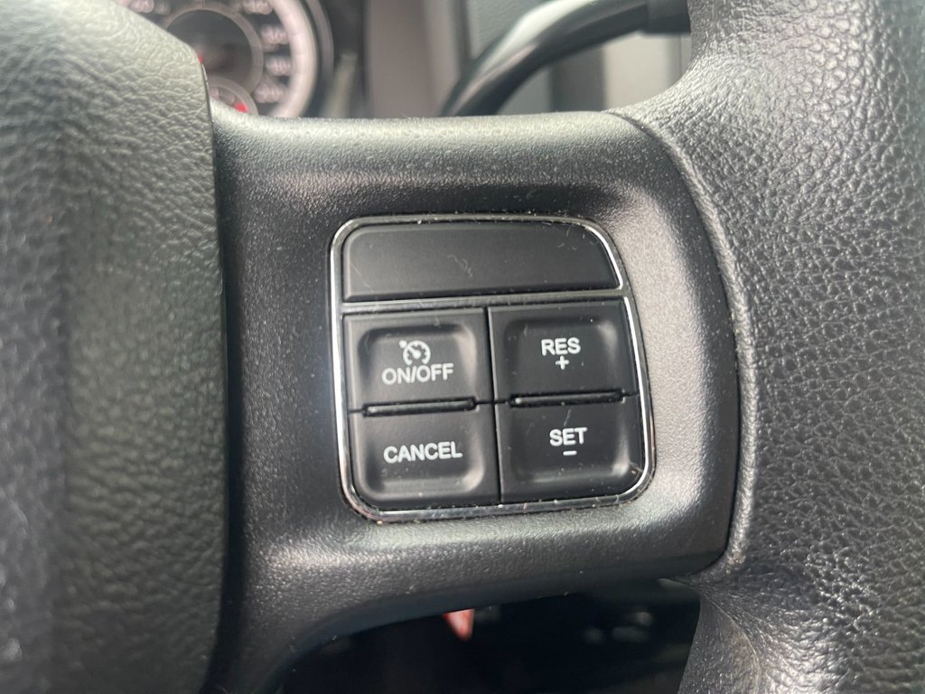 2018 Ram 1500 Express | Cam | USB in Saint John, New Brunswick - 15 - w1024h768px