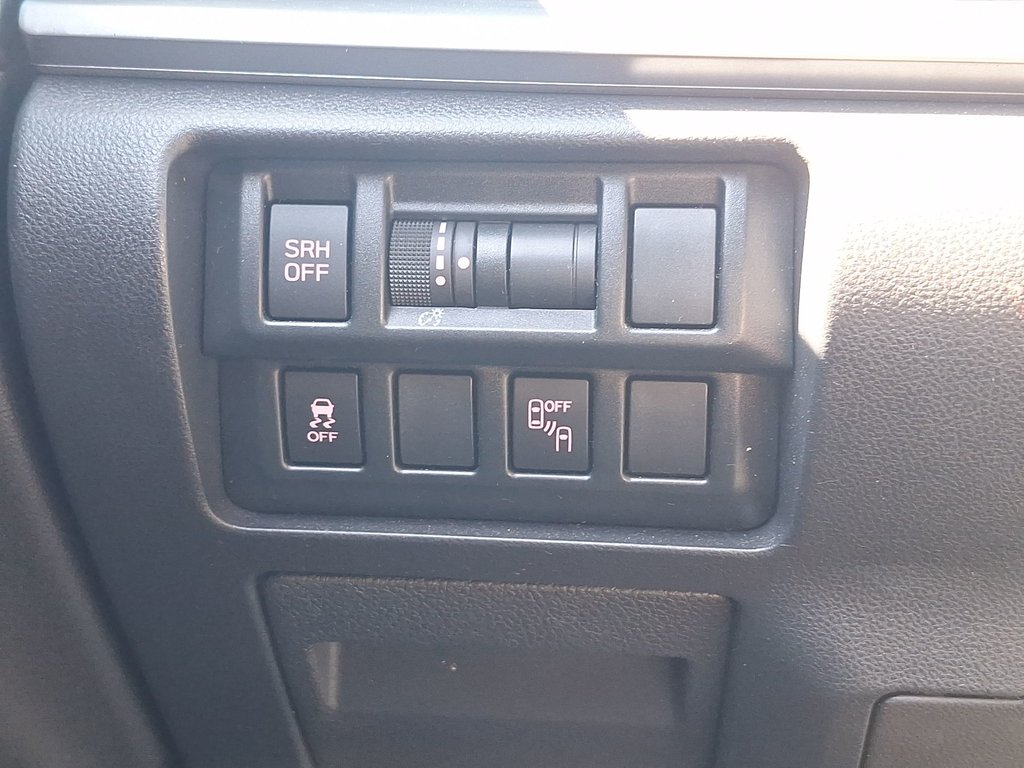2018 Subaru Crosstrek Limited | Roof | Cam | USB in Saint John, New Brunswick - 22 - w1024h768px