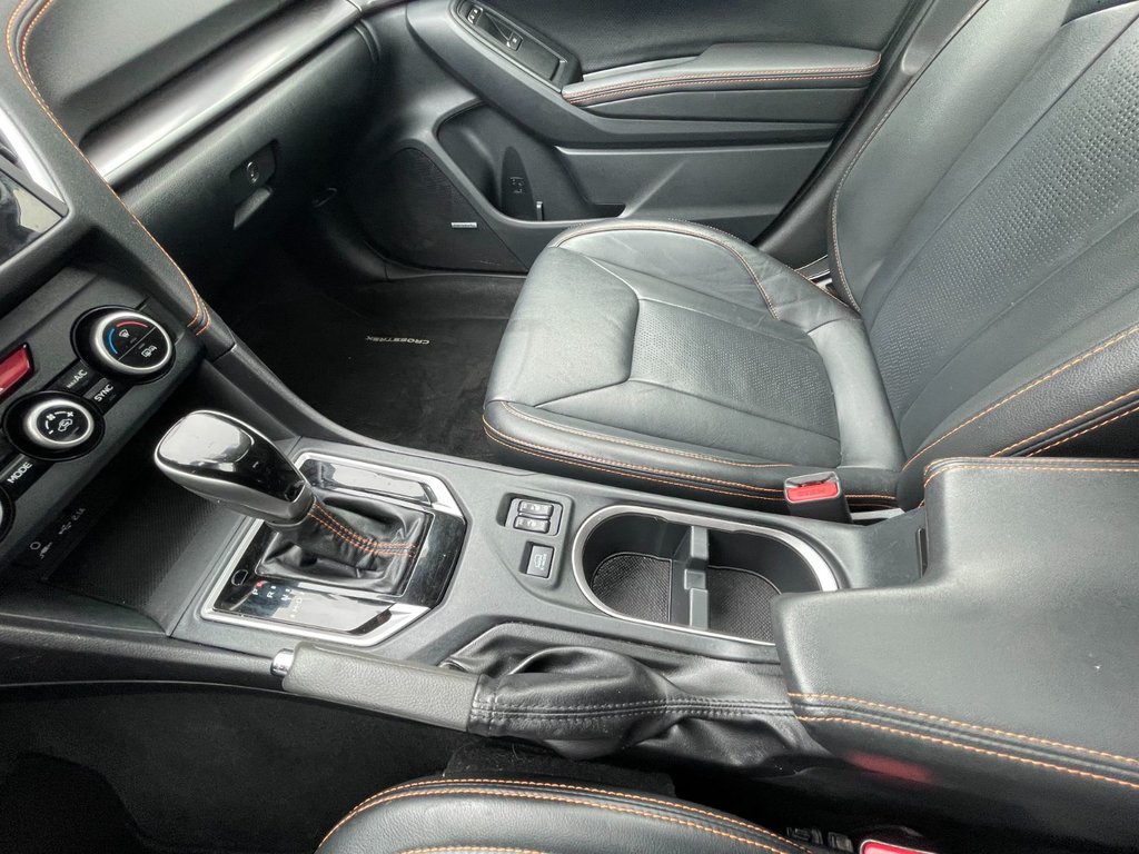 Subaru Crosstrek Limited | Leather | Roof | Cam | USB | HtdSeat 2020 à Saint John, Nouveau-Brunswick - 30 - w1024h768px