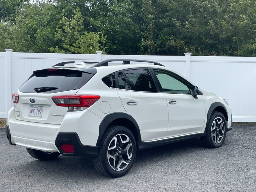 Subaru Crosstrek Limited | Leather | Roof | Cam | USB | HtdSeat 2020 à Saint John, Nouveau-Brunswick - 3 - w1024h768px