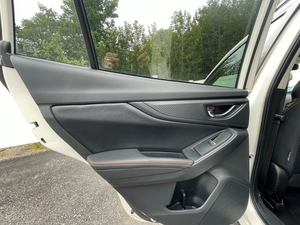 Subaru Crosstrek Limited | Leather | Roof | Cam | USB | HtdSeat 2020 à Saint John, Nouveau-Brunswick - 33 - w1024h768px