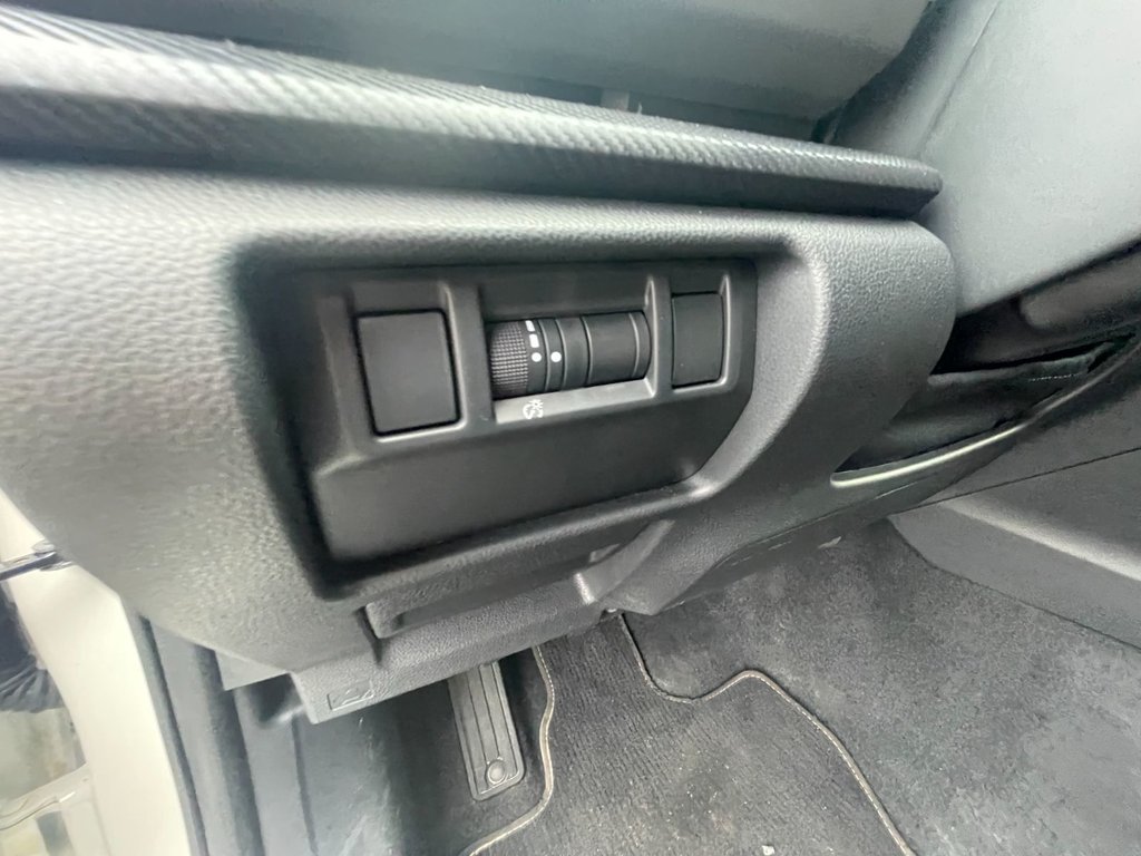 2024 Subaru Crosstrek Limited | Roof | Cam |USB| Warranty to 2028 in Saint John, New Brunswick - 11 - w1024h768px