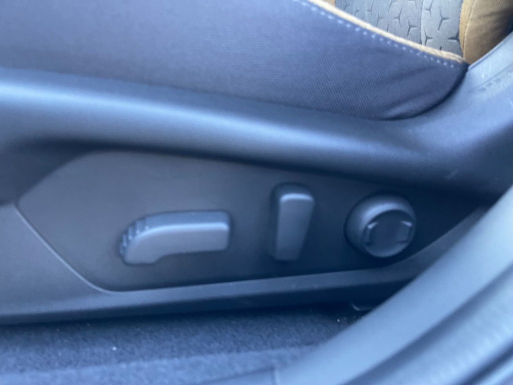 2024 Subaru Crosstrek Onyx | SunRoof | Cam | USB | Warranty to 2028 in Saint John, New Brunswick - 11 - w1024h768px