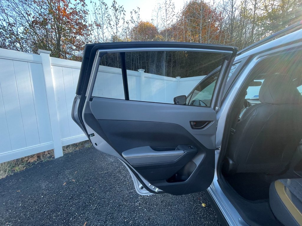 2024 Subaru Crosstrek Onyx | SunRoof | Cam | USB | Warranty to 2028 in Saint John, New Brunswick - 32 - w1024h768px