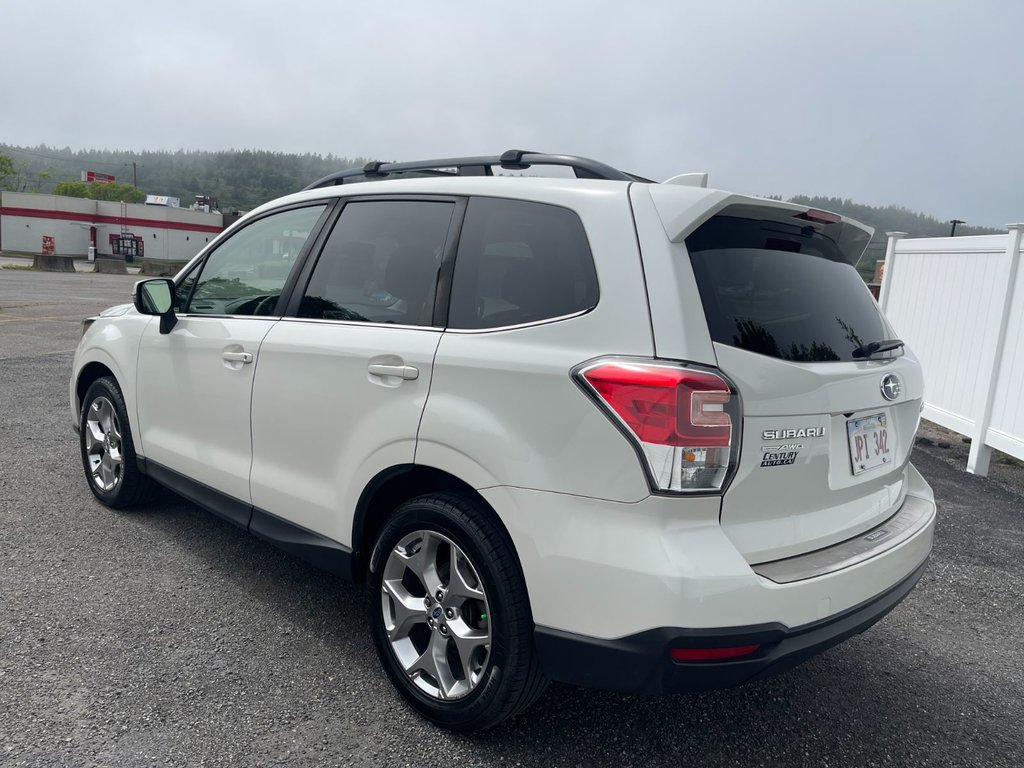2018 Subaru Forester Limited | Sunroof | Leather | USB | CAM | HtdSeat in Saint John, New Brunswick - 8 - w1024h768px