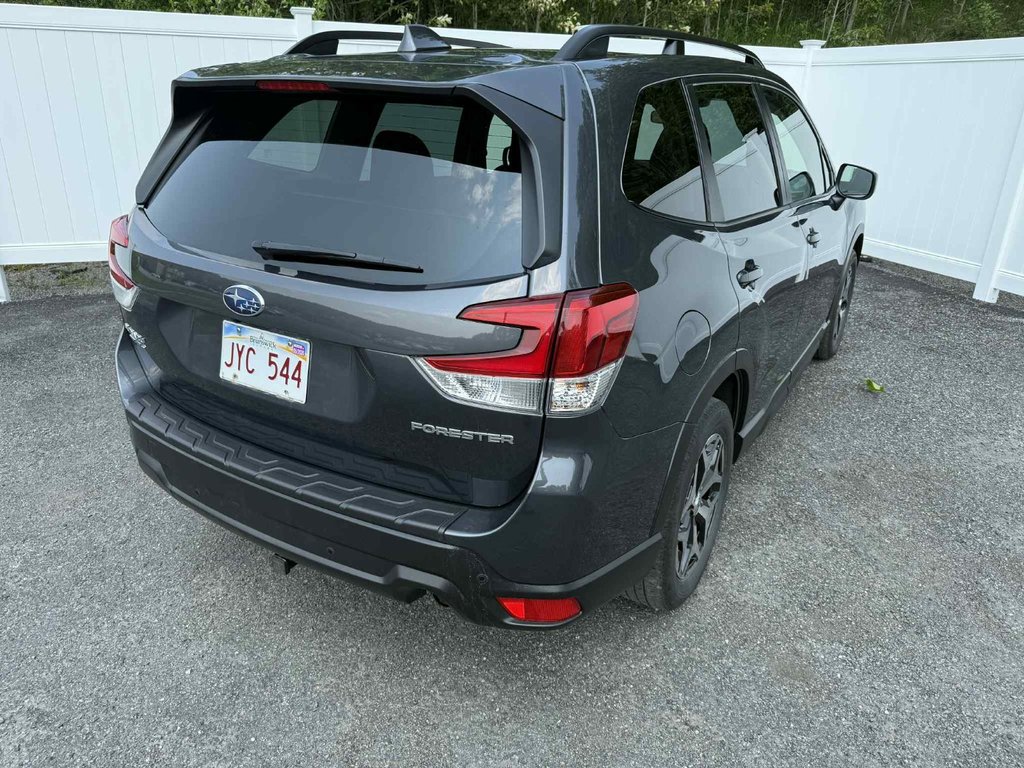 Subaru Forester Touring | Sunroof | Htd Seats | Warranty till 2026 2021 à Saint John, Nouveau-Brunswick - 3 - w1024h768px