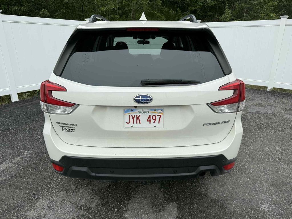 2021 Subaru Forester Touring | SunRoof | Cam | USB | HtdSeat in Saint John, New Brunswick - 4 - w1024h768px