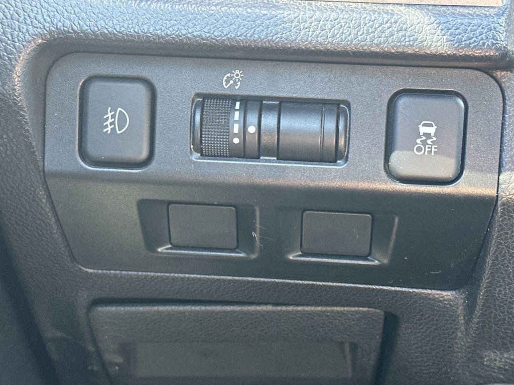 2016 Subaru IMPREZA in Antigonish, Nova Scotia - 21 - w1024h768px