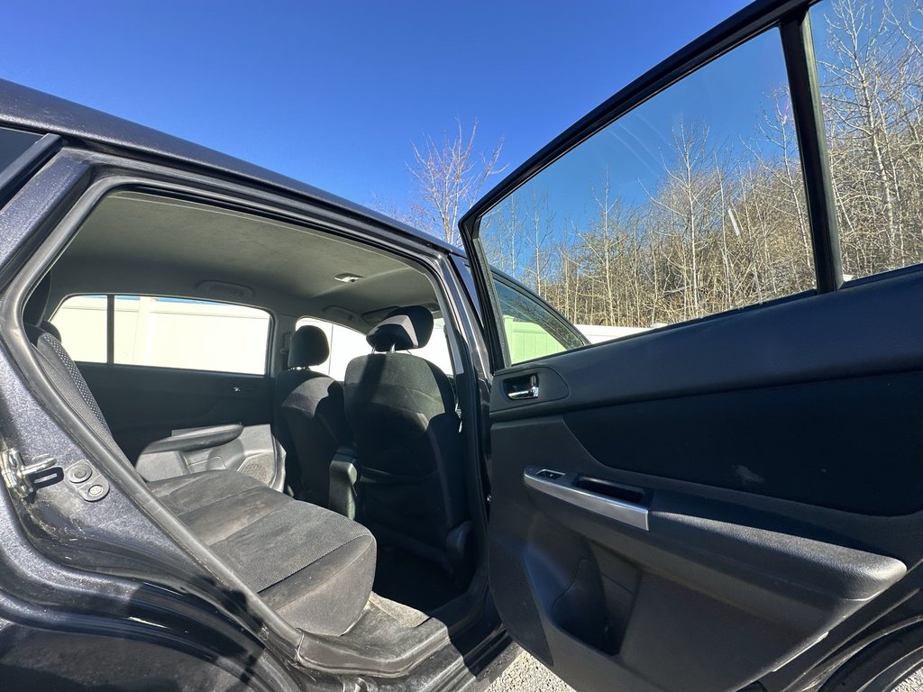 2016 Subaru IMPREZA in Antigonish, Nova Scotia - 40 - w1024h768px