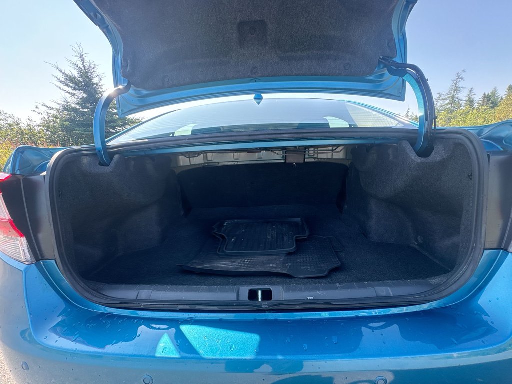 2018 Subaru Impreza Sport | Roof | Cam | USB in Saint John, New Brunswick - 36 - w1024h768px